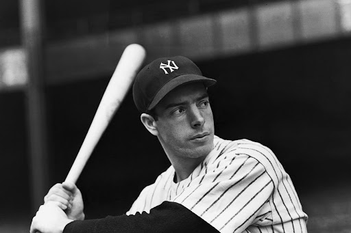 Photo: Baseball legend Joe DiMaggio dies at the age of 84 - 