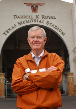 Remembering Darrell Royal accurately